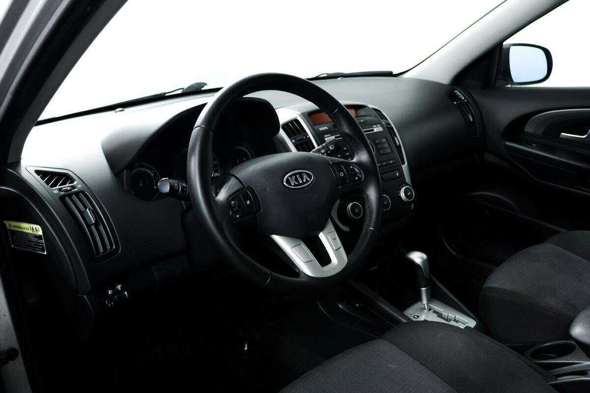 Kia Ceed б/у, 2012, Автоматическая. Фото: #12