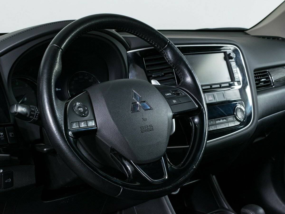 Mitsubishi Outlander б/у, 2015, Вариатор. Фото: #12