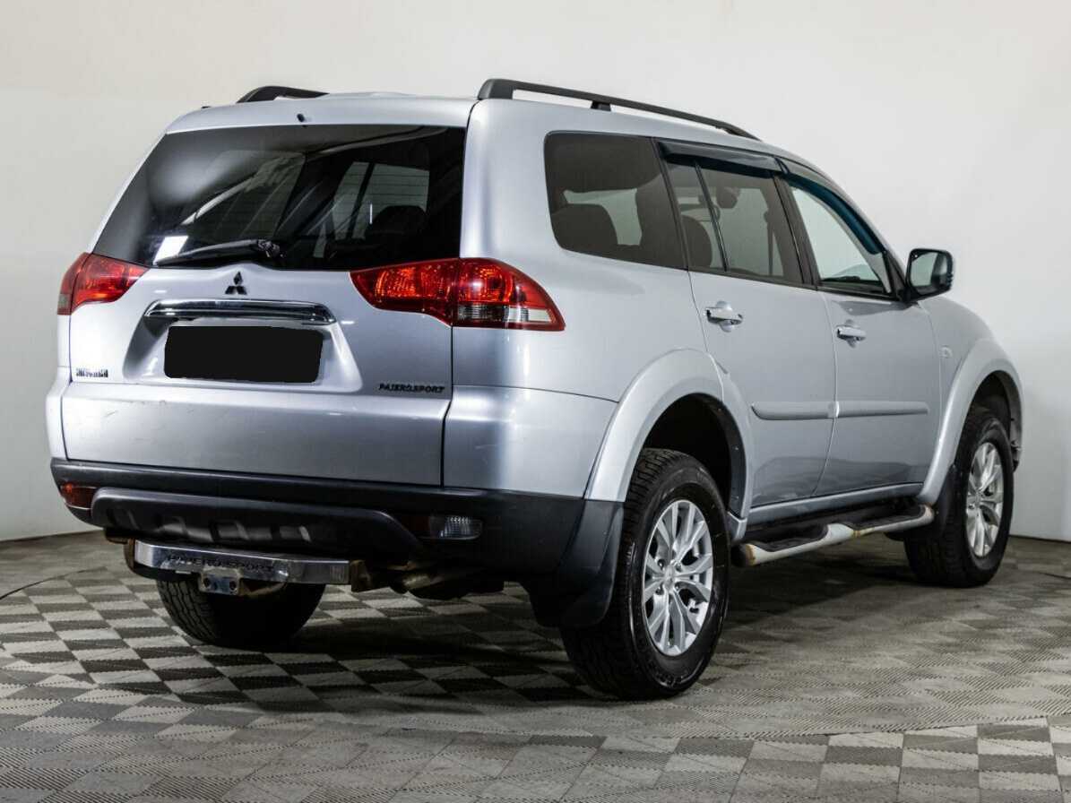 Mitsubishi Pajero Sport б/у, 2013, Автоматическая. Фото: #4