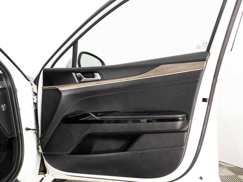 Kia K5 б/у, 2021, Автоматическая. Фото: #26