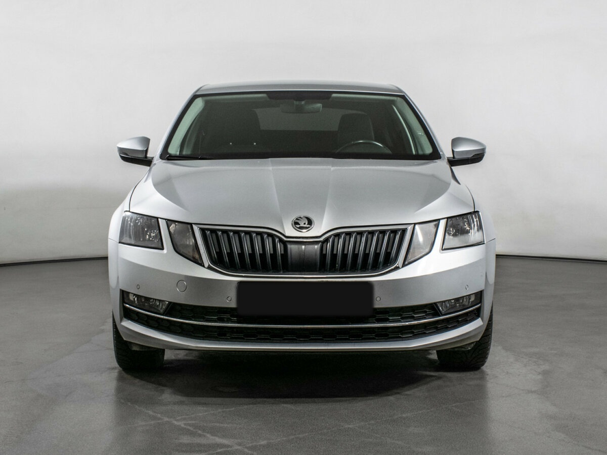 Skoda Octavia б/у, 2018, Роботизированная. Фото: #1