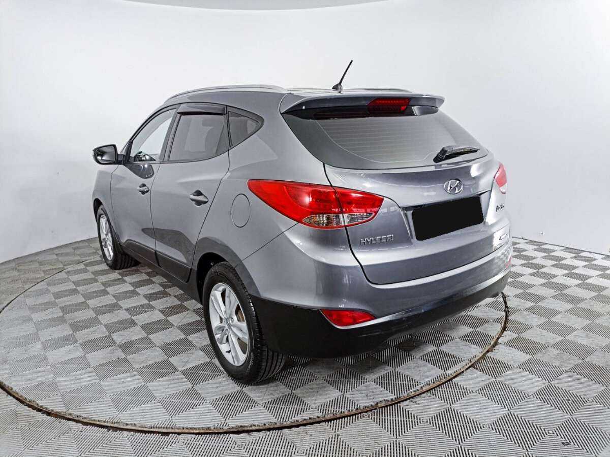 Hyundai ix35 б/у, 2012, Автоматическая. Фото: #4