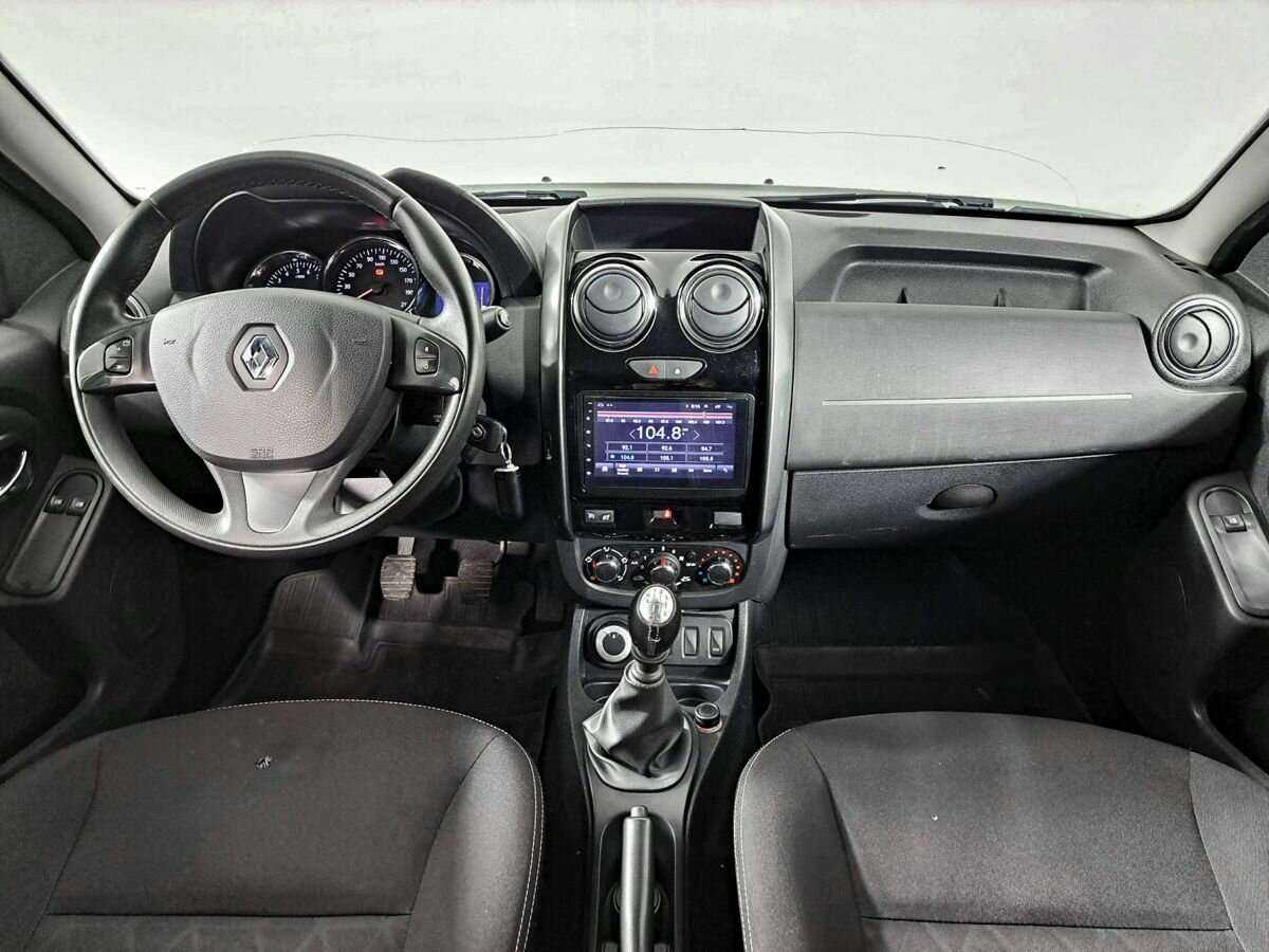 Renault Duster б/у, 2018, Механическая. Фото: #9