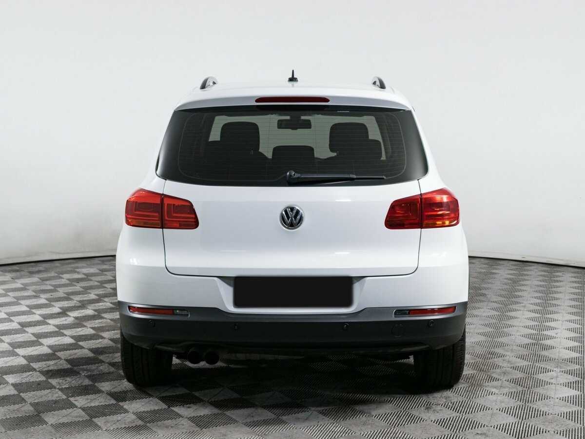 Volkswagen Tiguan б/у, 2015, Автоматическая. Фото: #4