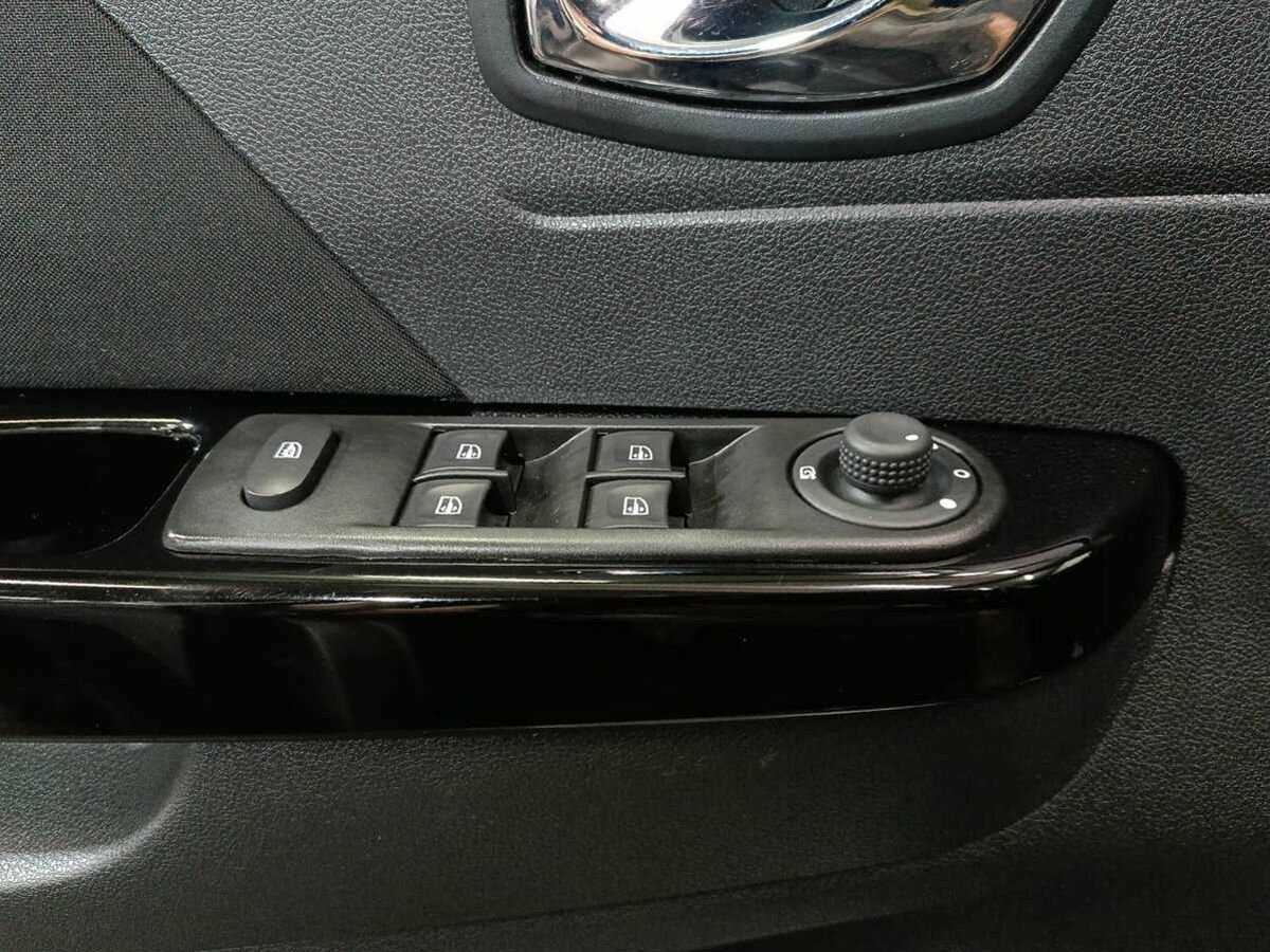 Renault Kaptur б/у, 2016, Вариатор. Фото: #14