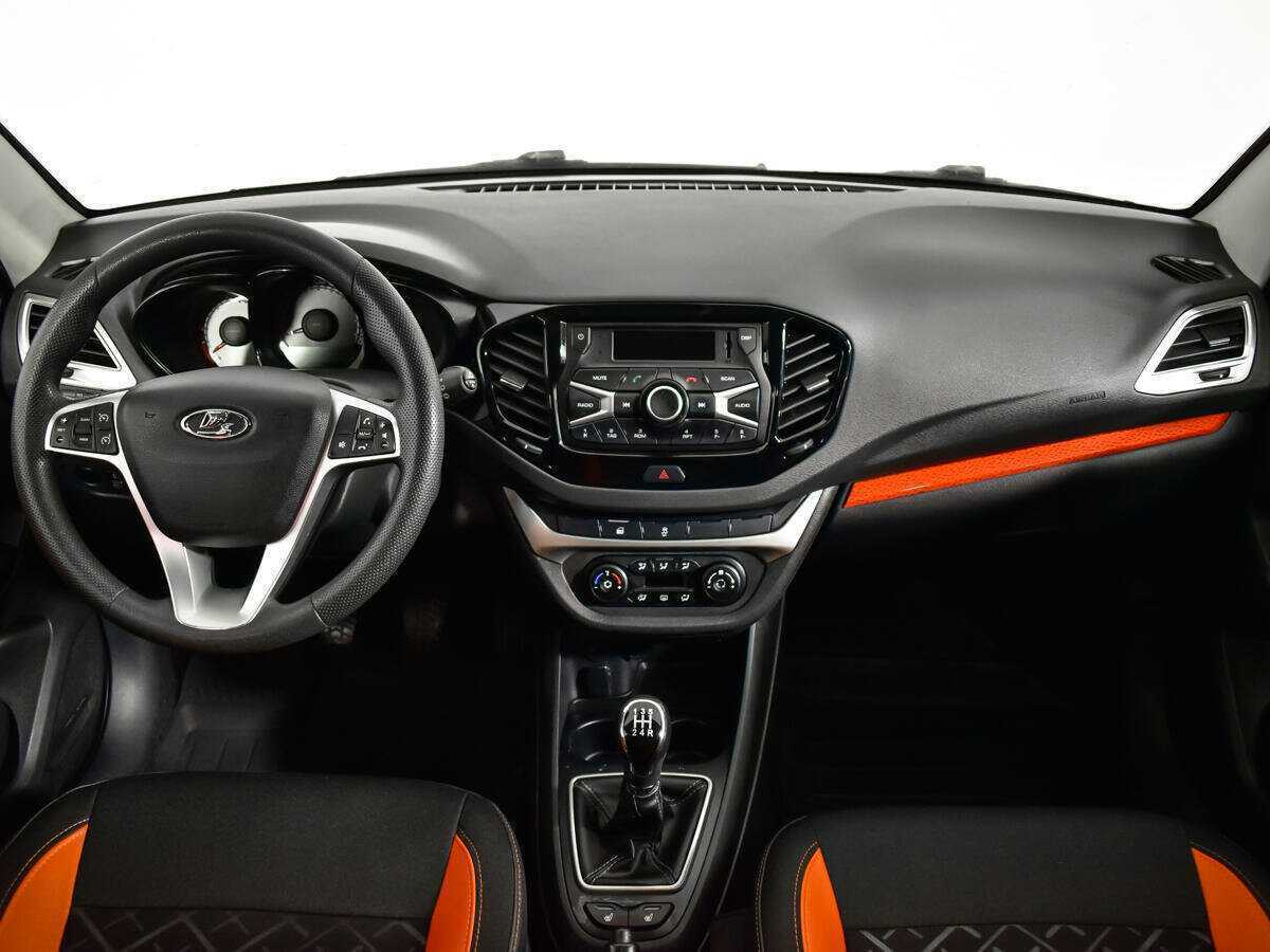 Lada (ВАЗ) Vesta б/у, 2020, Механическая. Фото: #8
