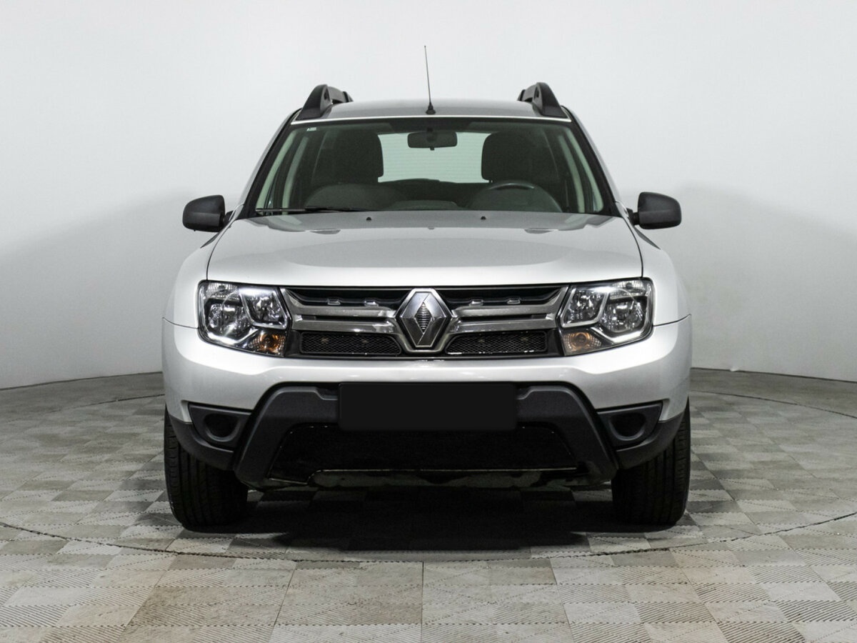 Renault Duster б/у, 2017, Механическая. Фото: #1
