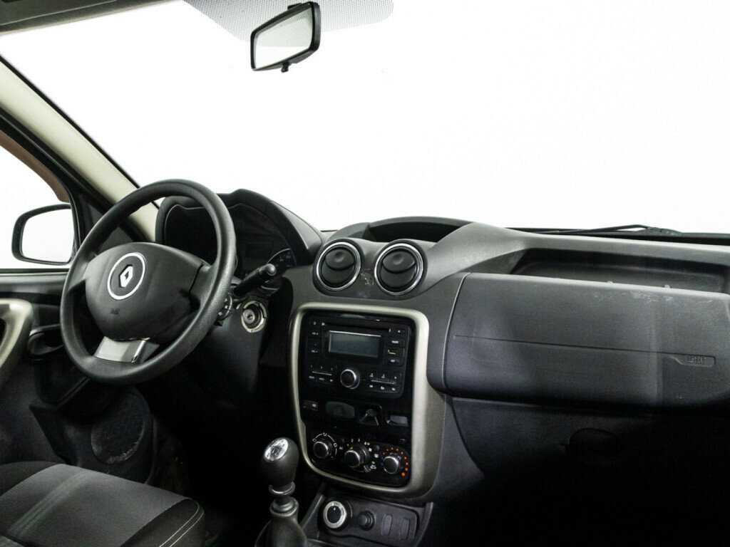 Renault Duster б/у, 2014, Механическая. Фото: #7