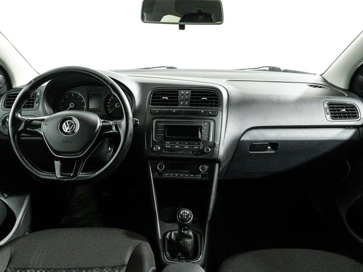 Volkswagen Polo б/у, 2017, Механическая. Фото: #12