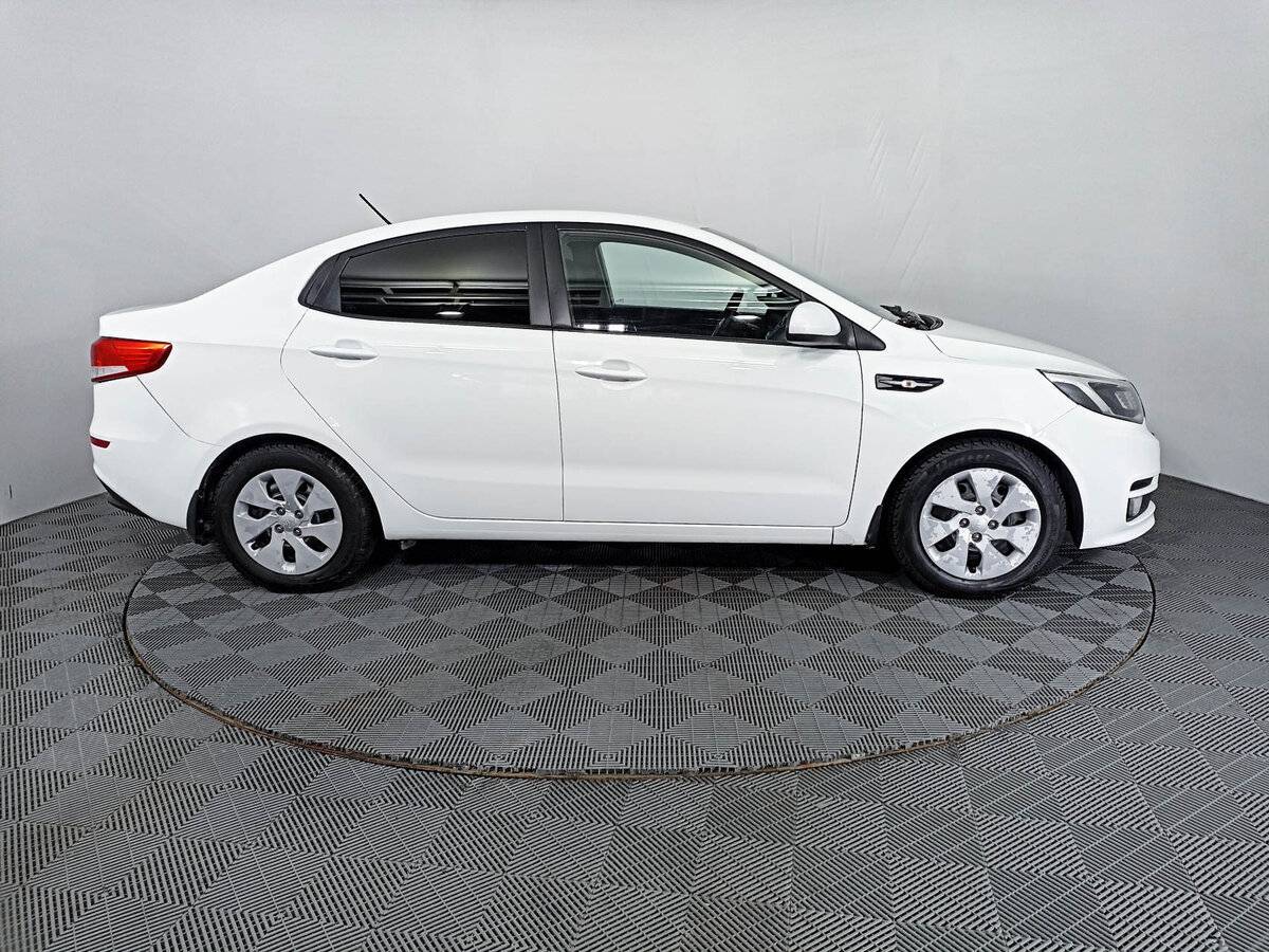 Kia Rio б/у, 2015, Механическая. Фото: #3