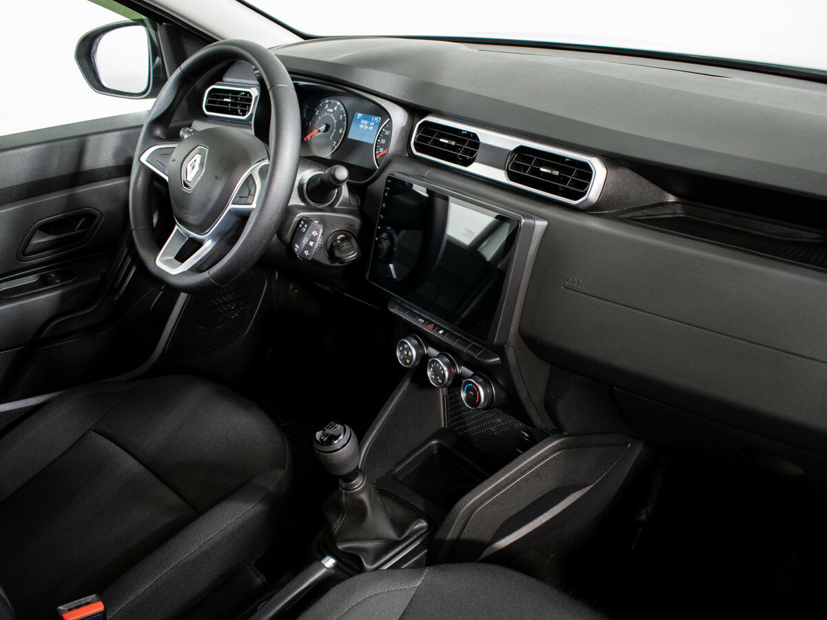 Renault Duster б/у, 2021, Механическая. Фото: #9