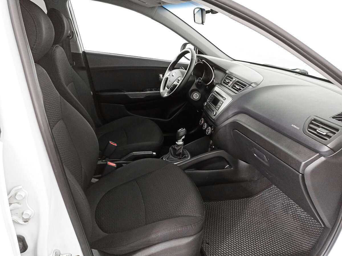 Kia Rio б/у, 2015, Механическая. Фото: #8