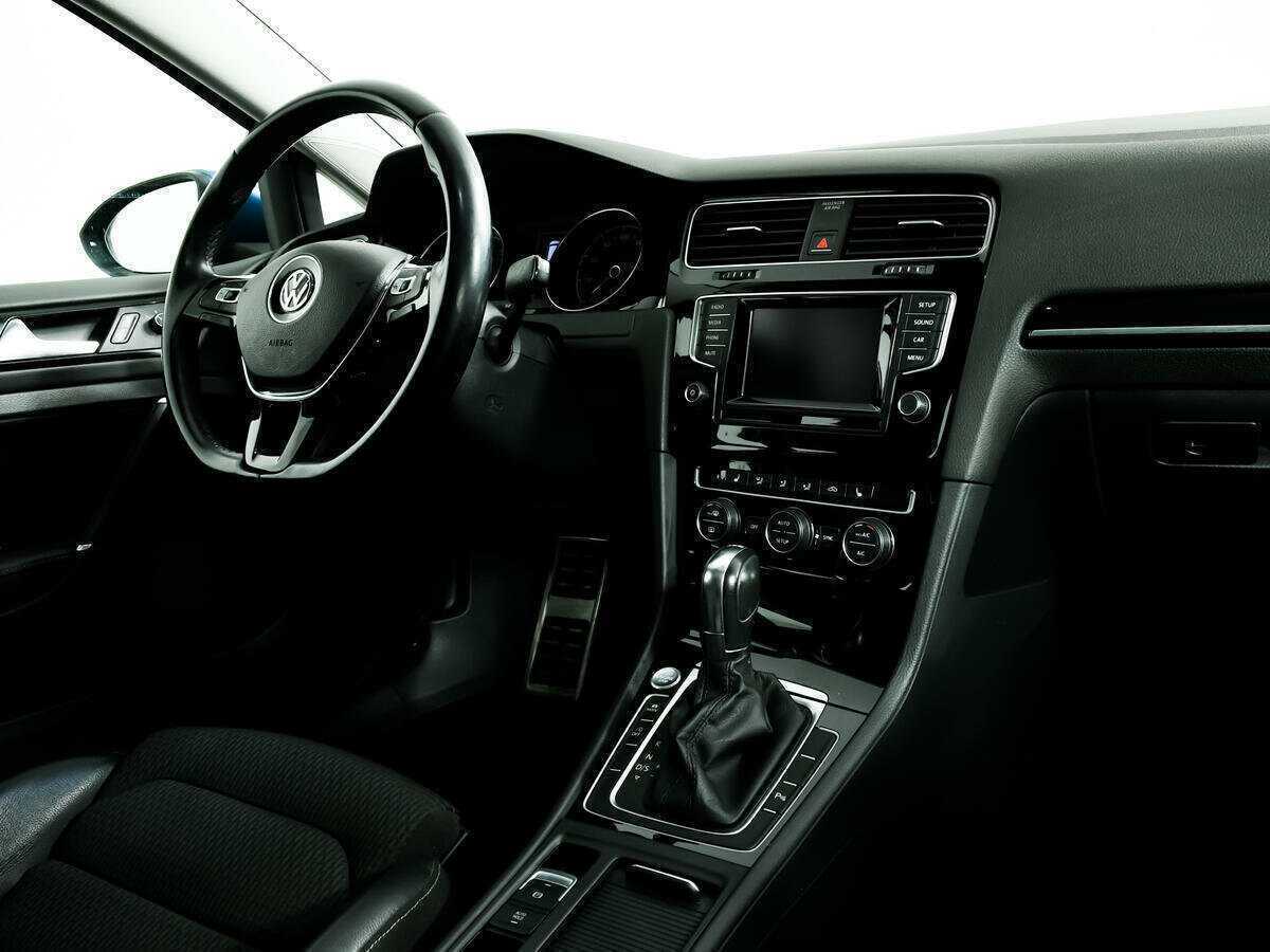 Volkswagen Golf б/у, 2013, Роботизированная. Фото: #8