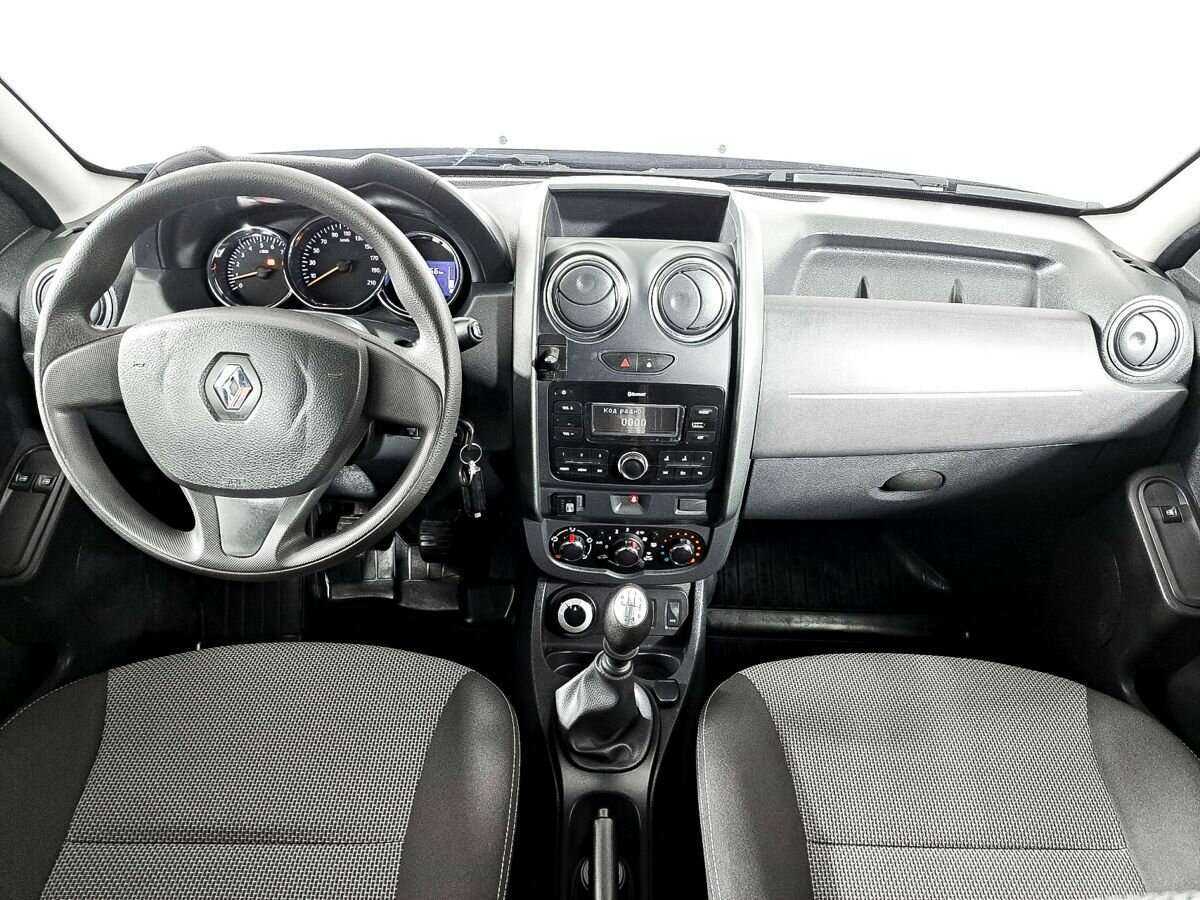 Renault Duster б/у, 2018, Механическая. Фото: #11