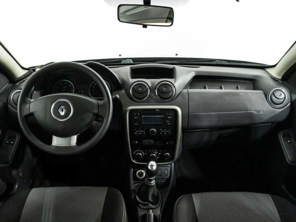 Renault Duster б/у, 2014, Механическая. Фото: #11