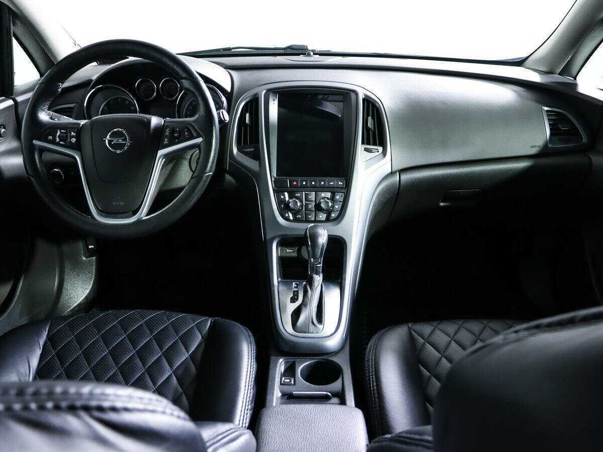 Opel Astra б/у, 2014, Автоматическая. Фото: #9