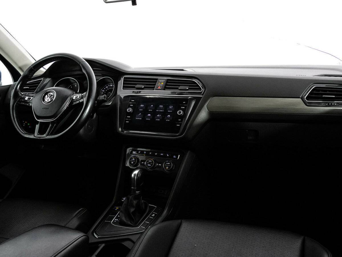 Volkswagen Tiguan б/у, 2017, Автоматическая. Фото: #8