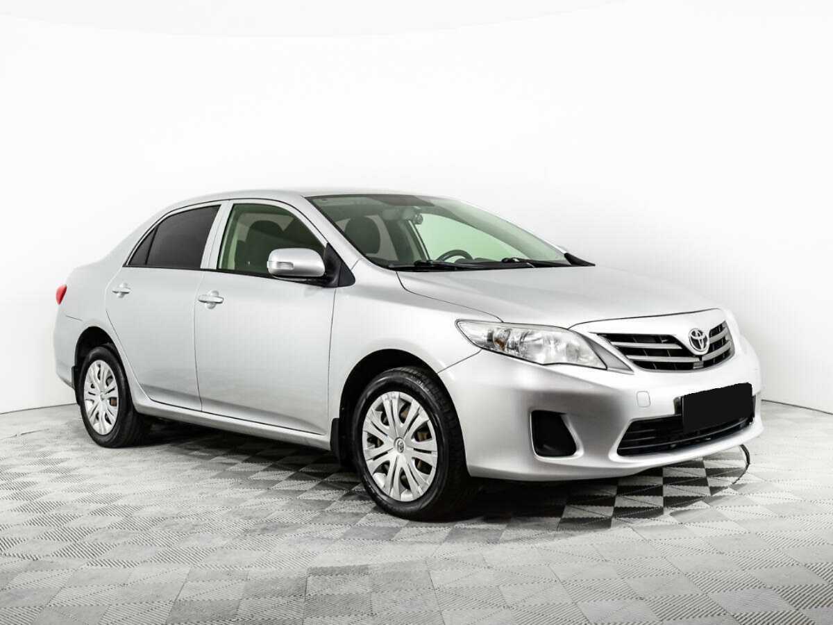Toyota Corolla б/у, 2012, Автоматическая. Фото: #2