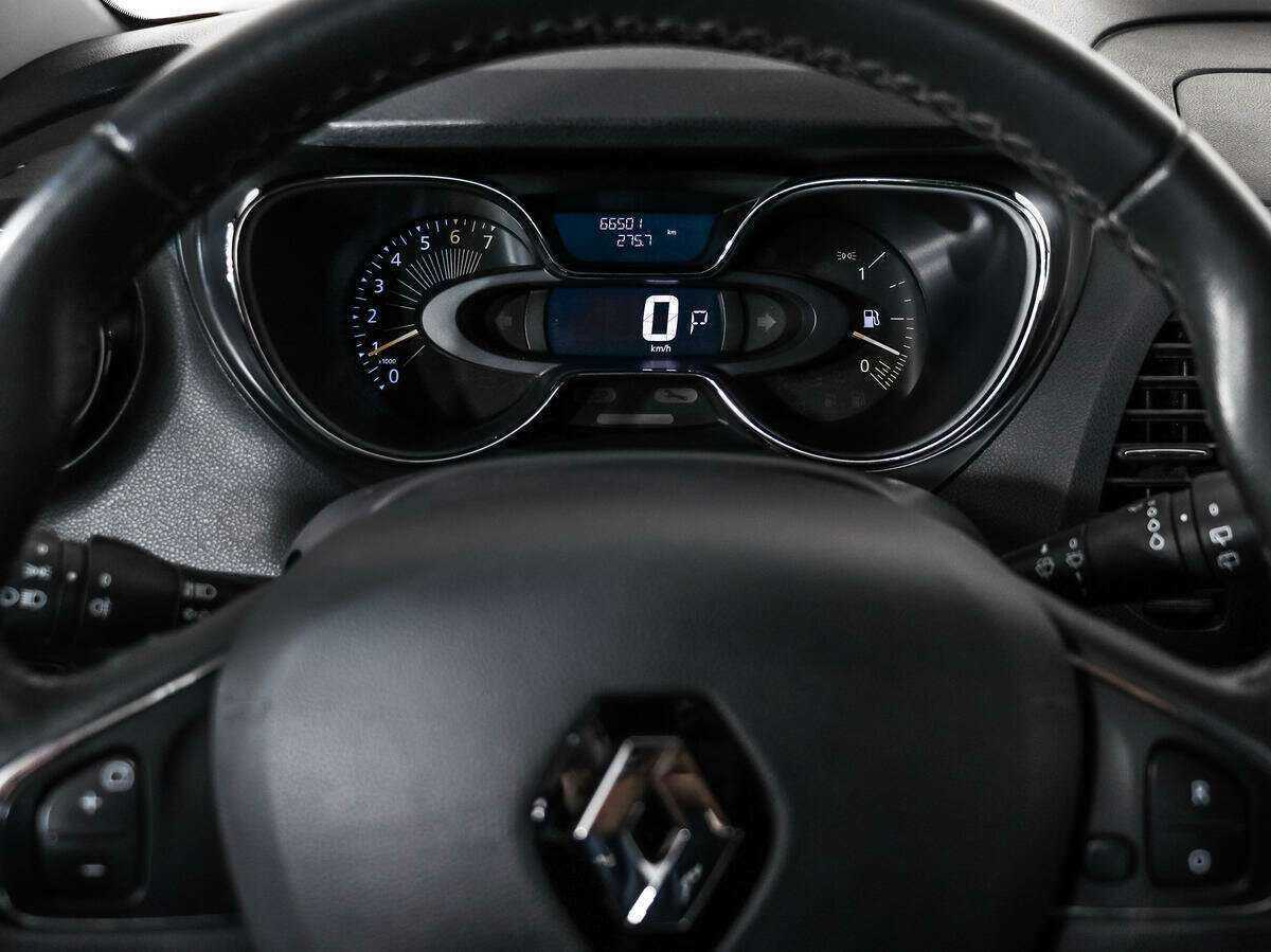 Renault Kaptur б/у, 2016, Автоматическая. Фото: #13