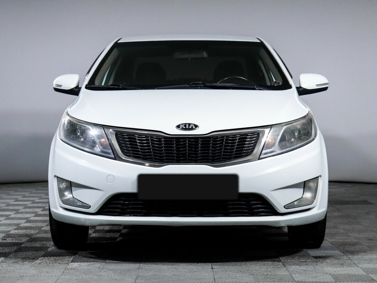 Kia Rio б/у, 2013, Механическая. Фото: #1
