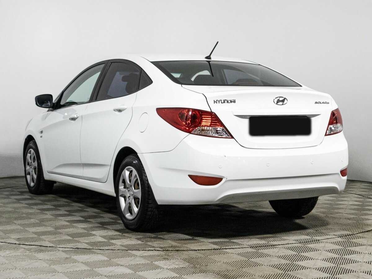 Hyundai Solaris б/у, 2013, Механическая. Фото: #6