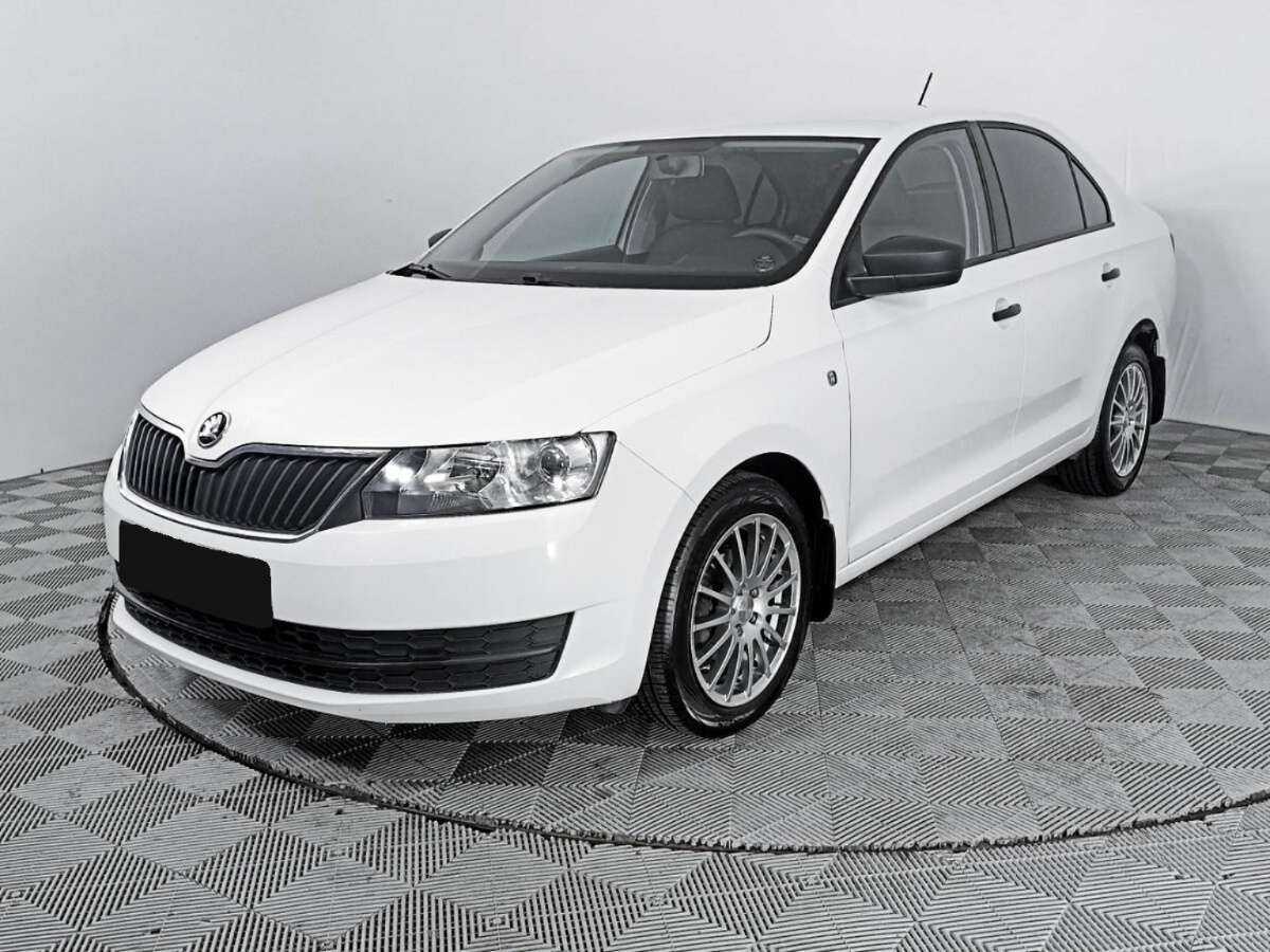 Skoda Rapid б/у, 2017, Механическая. Посмотреть фото
