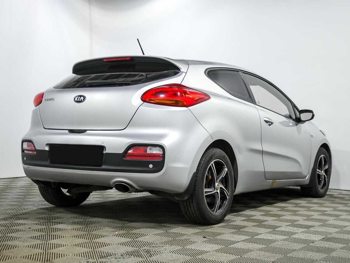 Kia Ceed б/у, 2013, Автоматическая. Фото: #3