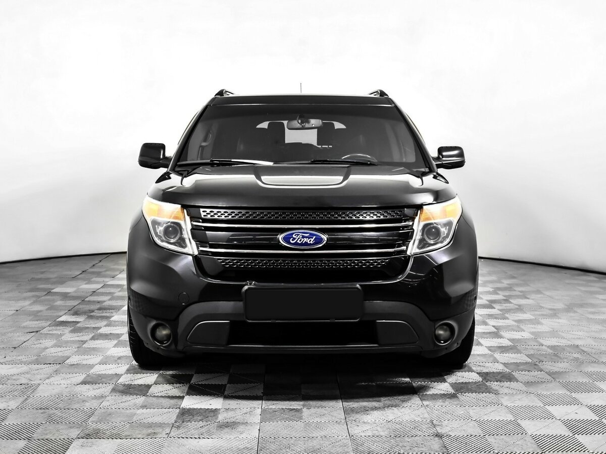 Ford Explorer б/у, 2013, Автоматическая. Фото: #1