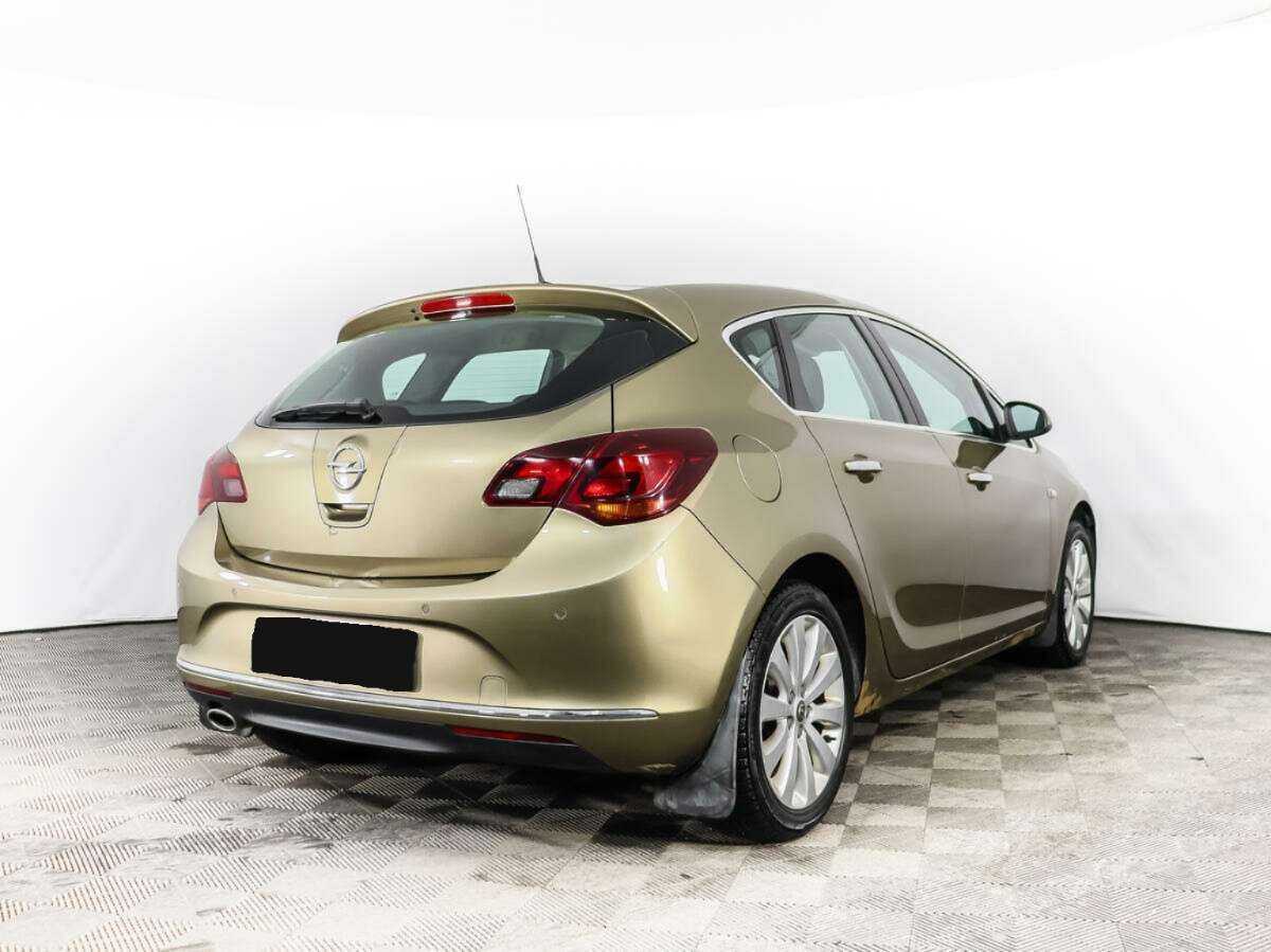 Opel Astra б/у, 2013, Автоматическая. Фото: #4