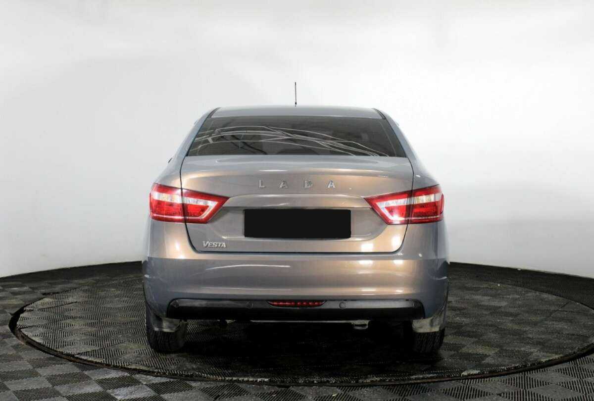Lada (ВАЗ) Vesta б/у, 2017, Механическая. Фото: #5