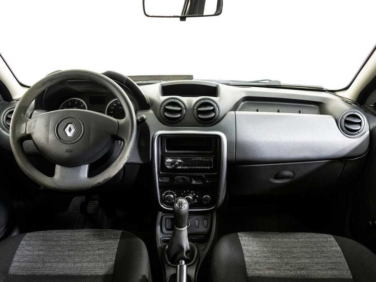 Renault Duster б/у, 2012, Механическая. Фото: #9