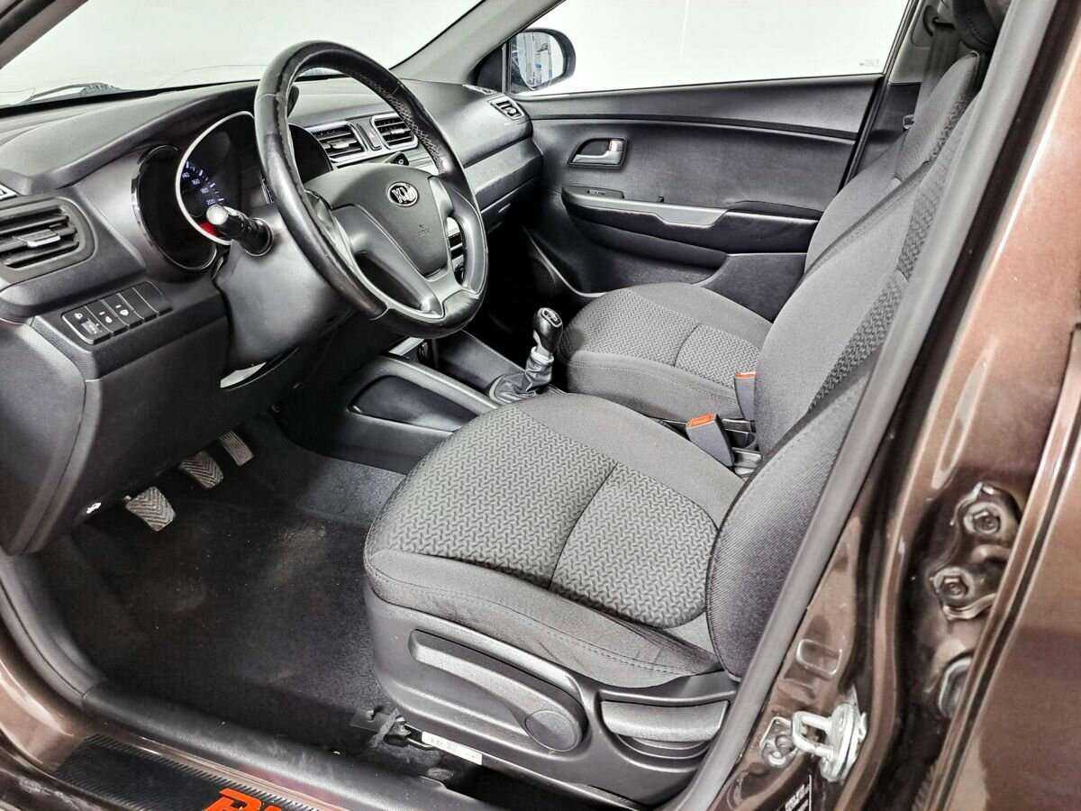 Kia Rio б/у, 2015, Механическая. Фото: #13