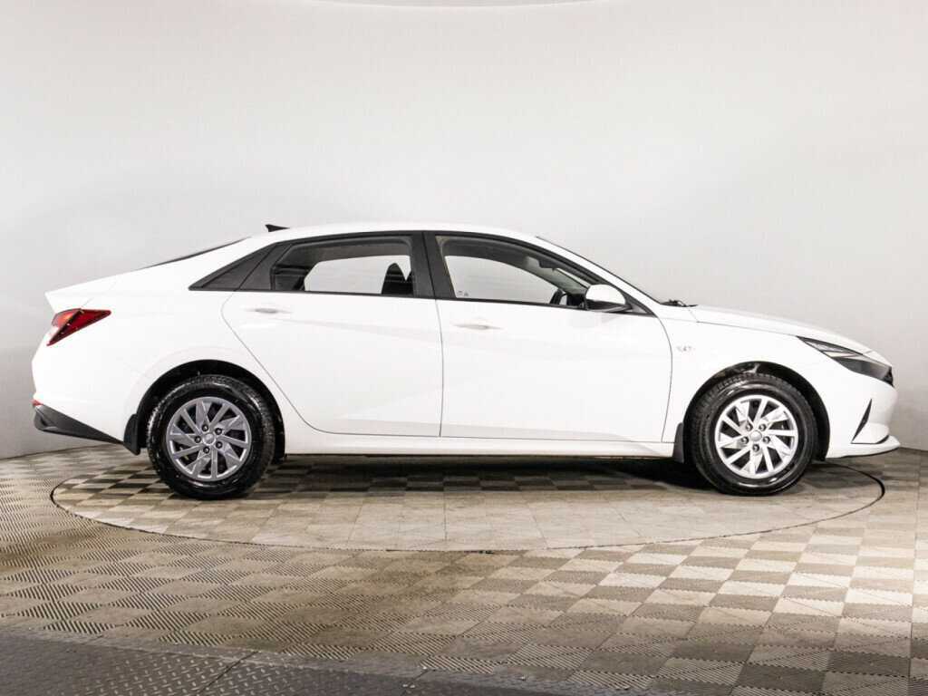Hyundai Elantra б/у, 2021, Автоматическая. Фото: #3