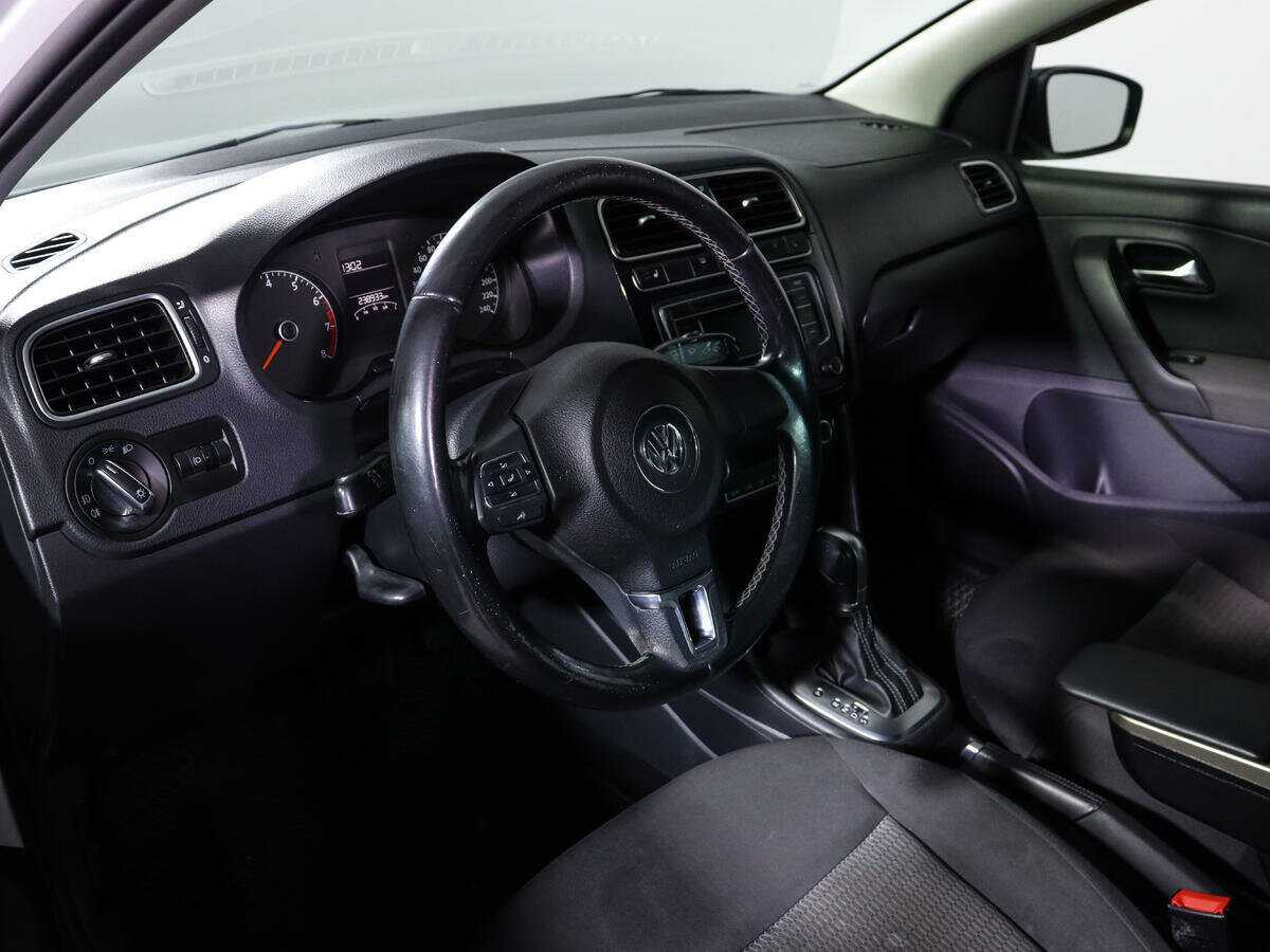 Volkswagen Polo б/у, 2014, Автоматическая. Фото: #12