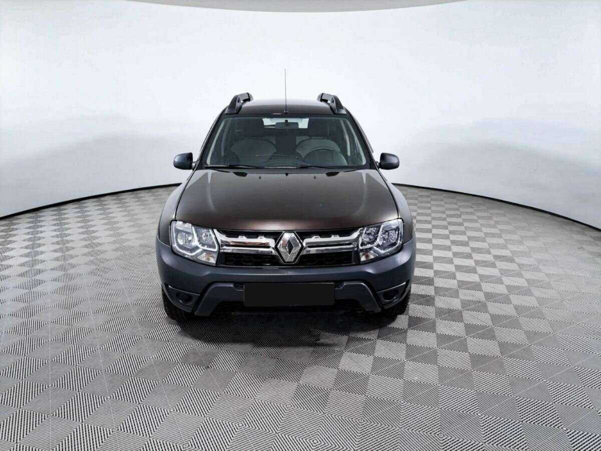 Renault Duster б/у, 2017, Механическая. Фото: #1