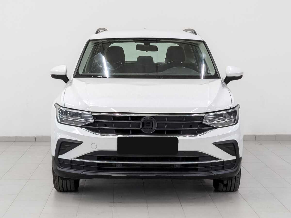 Volkswagen Tiguan б/у, 2021, Роботизированная. Фото: #1