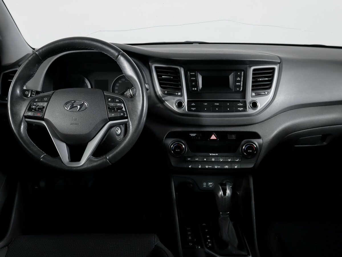 Hyundai Tucson б/у, 2016, Роботизированная. Фото: #9