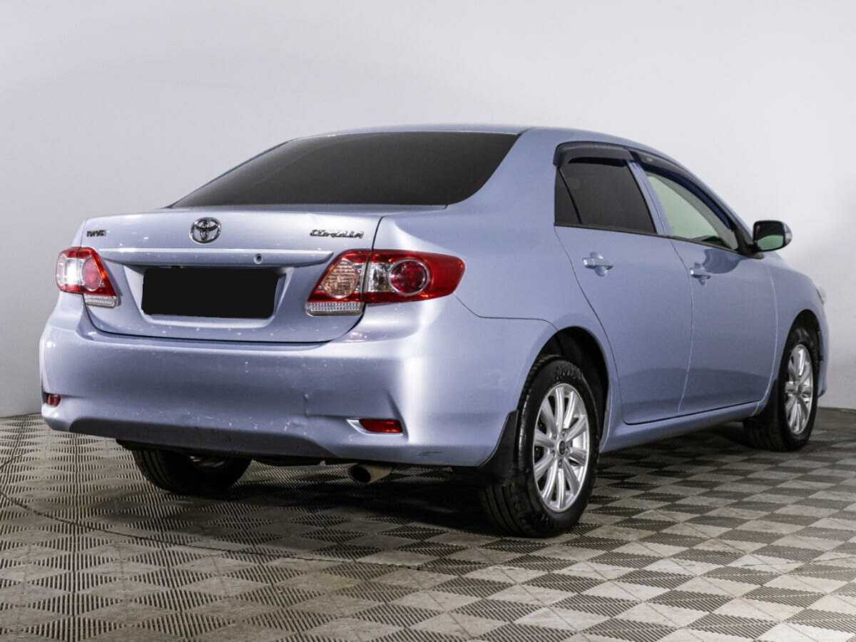 Toyota Corolla б/у, 2013, Механическая. Фото: #4