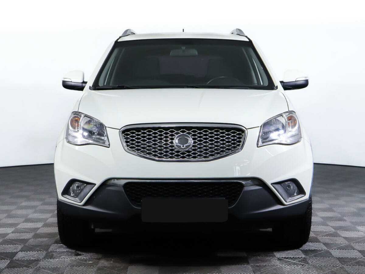SsangYong Actyon б/у, 2013, Автоматическая. Фото: #1