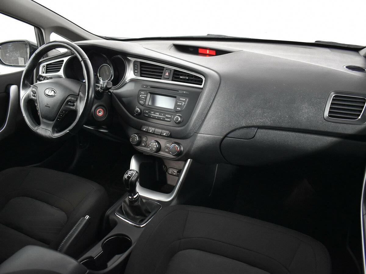Kia Ceed б/у, 2016, Механическая. Фото: #9
