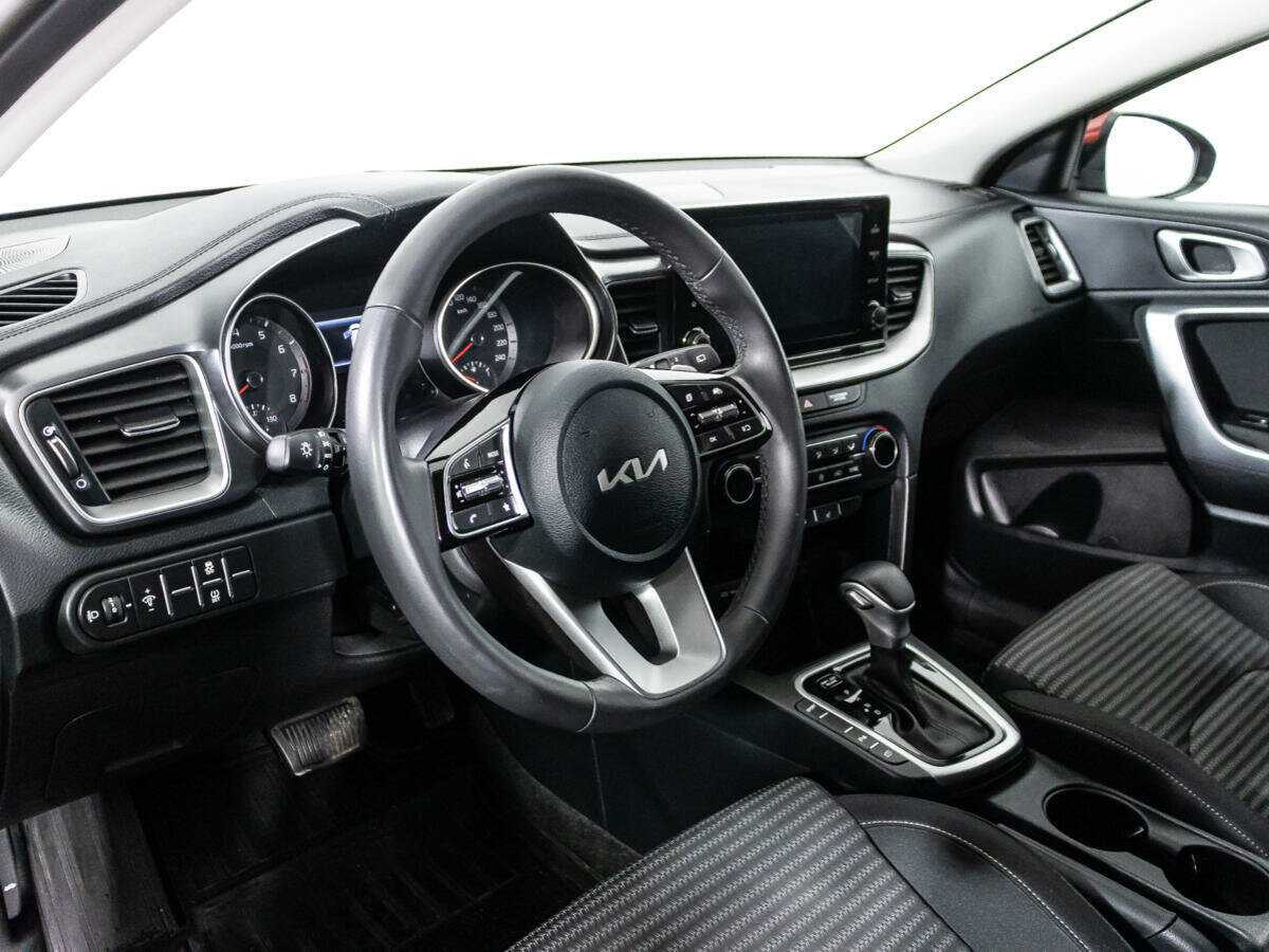 Kia Ceed б/у, 2022, Автоматическая. Фото: #10
