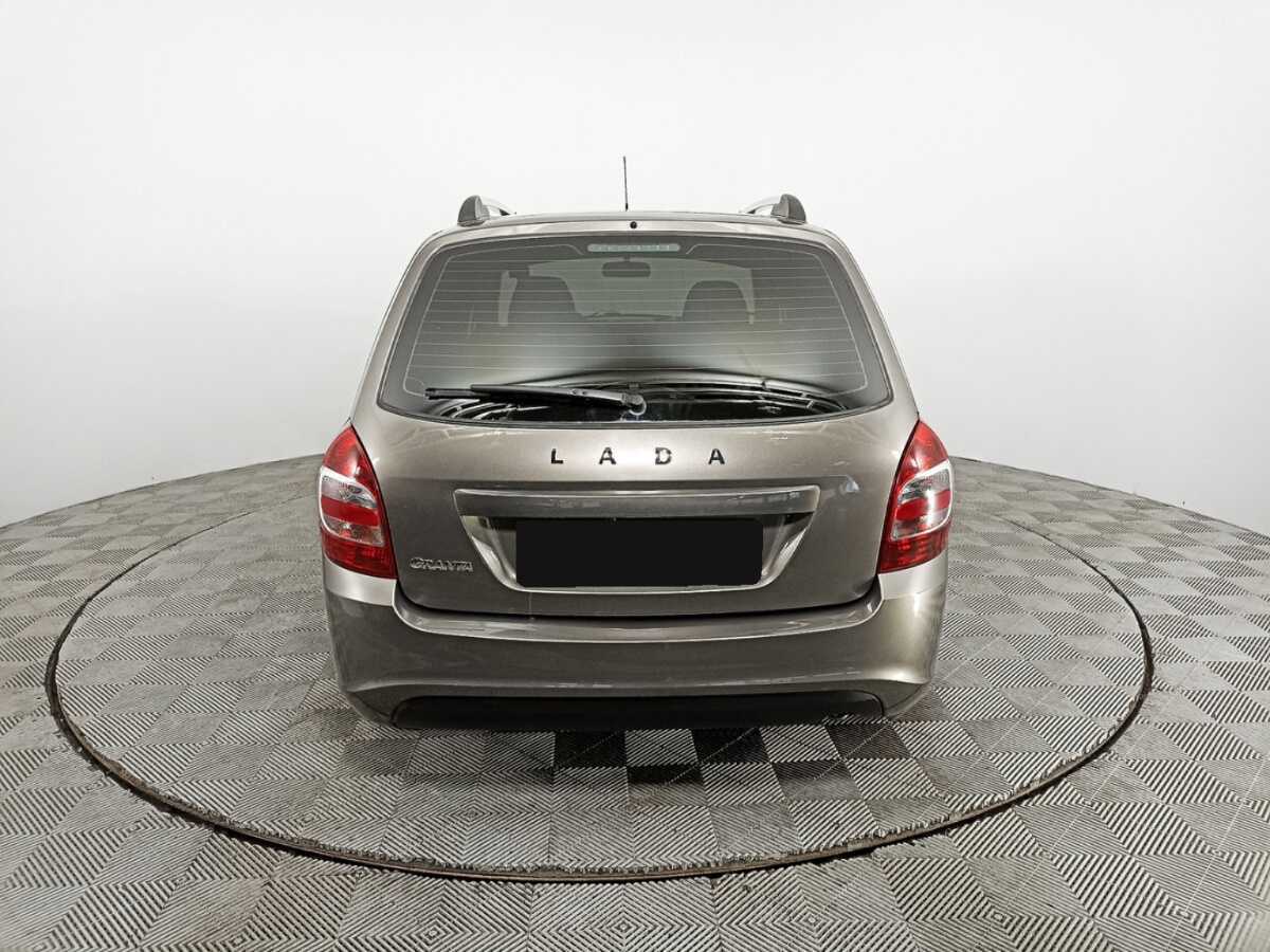 Lada (ВАЗ) Granta б/у, 2019, Механическая. Фото: #5