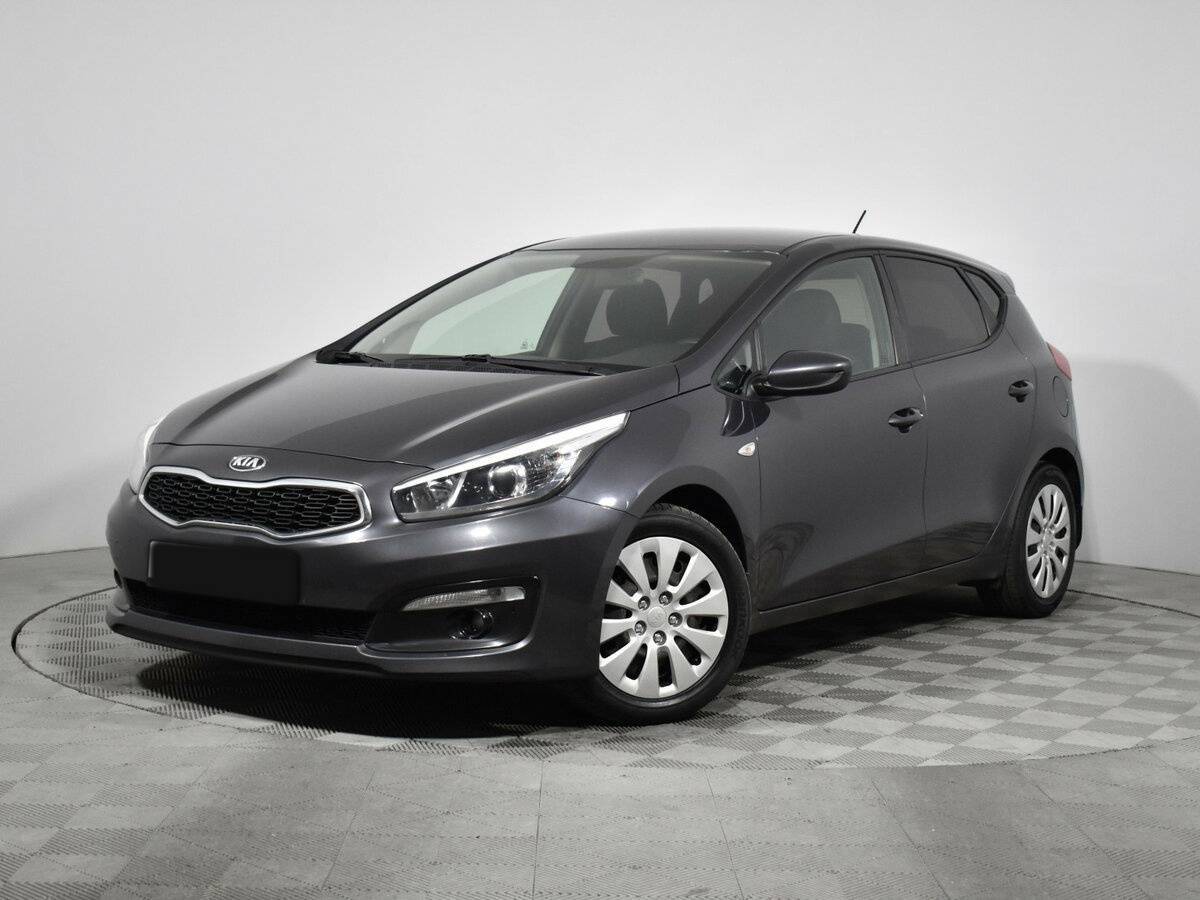 Kia Ceed б/у, 2016, Механическая. Фото: #0