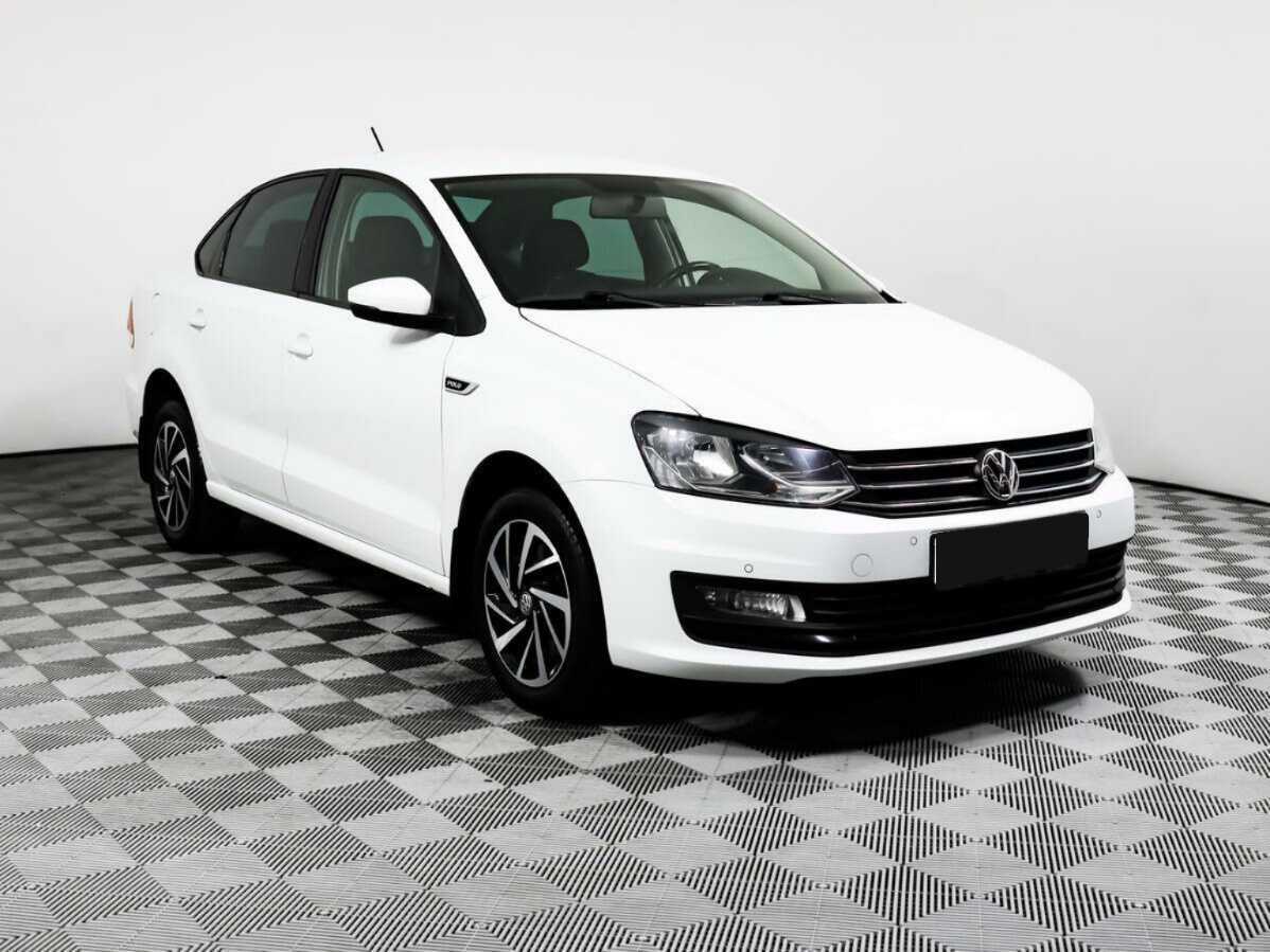 Volkswagen Polo б/у, 2019, Механическая. Фото: #2