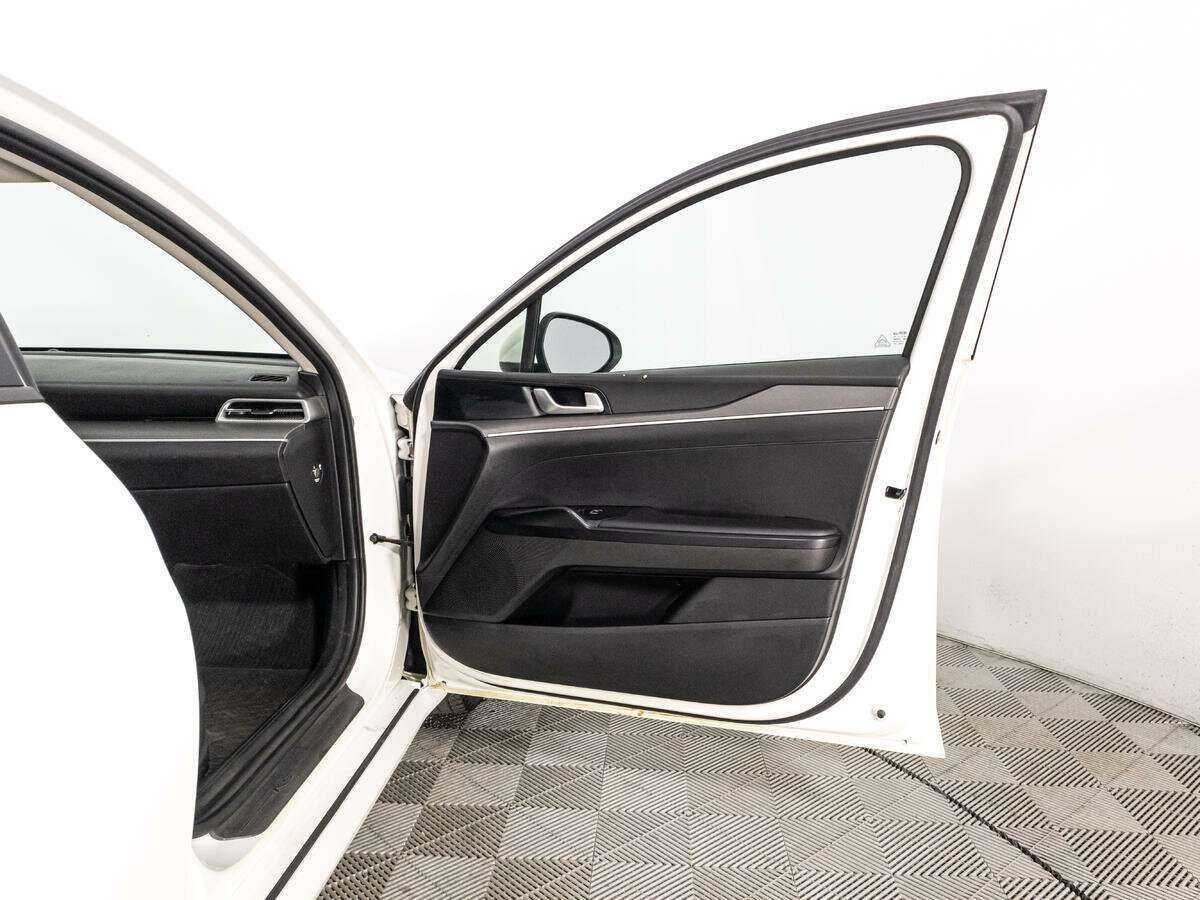 Kia K5 б/у, 2020, Автоматическая. Фото: #24
