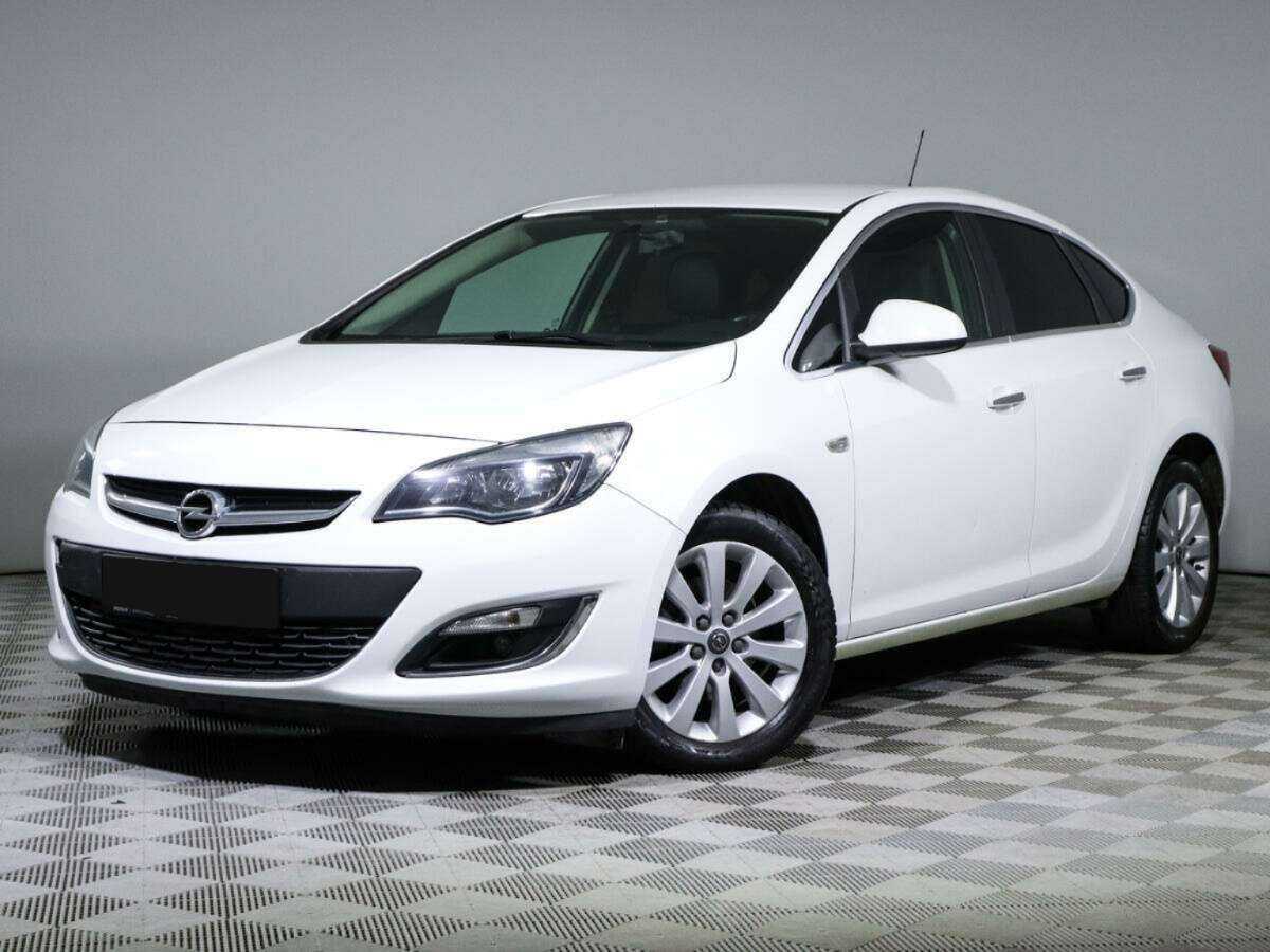 Opel Astra б/у, 2013, Автоматическая. Посмотреть фото