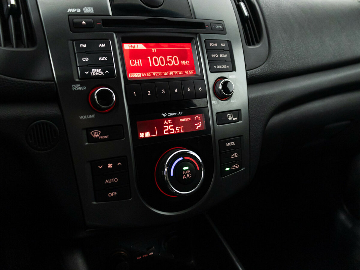 Kia Cerato б/у, 2012, Автоматическая. Фото: #13