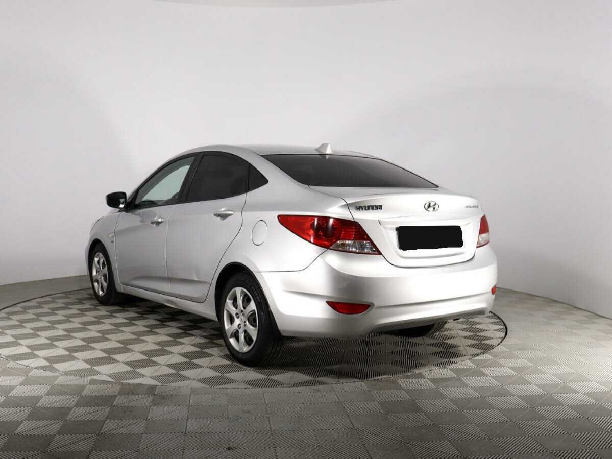Hyundai Solaris б/у, 2012, Автоматическая. Фото: #5