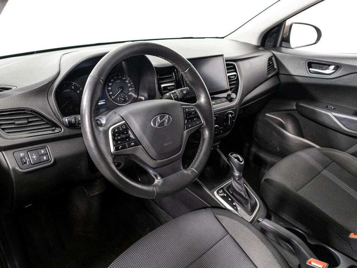 Hyundai Solaris б/у, 2021, Автоматическая. Фото: #10