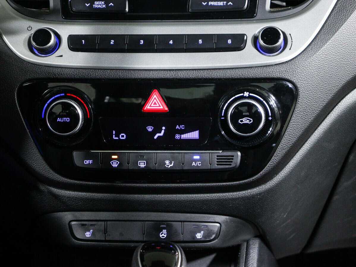 Hyundai Solaris б/у, 2017, Автоматическая. Фото: #13